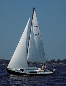 Matilda 20 sailboat sail number 164 3293.jpg