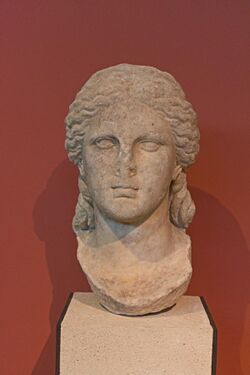 Thessaloniki Archaeological Museum Head of Isis.jpg
