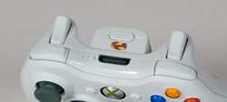 Xbox360 controller white back.jpg