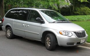05-07 Chrysler Town and Country LX 1.jpg