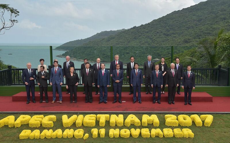 File:APEC Vietnam 2017 Leaders Meeting.jpg