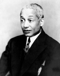 Alain LeRoy Locke.jpg