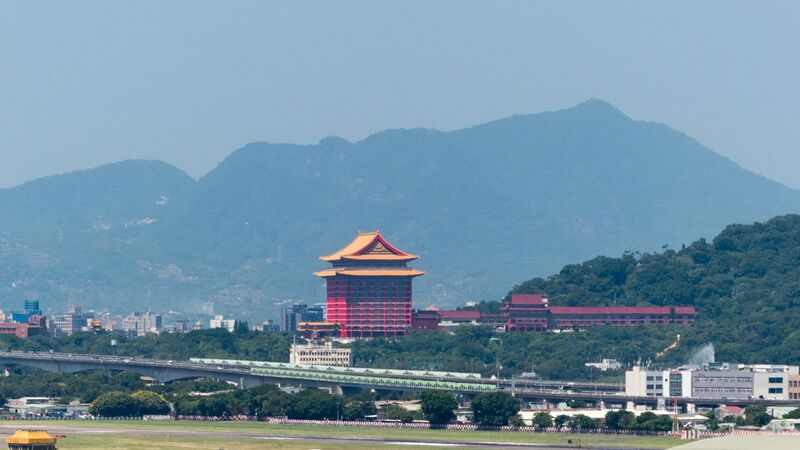 File:Grand Hotel Taipei View from Minsheng Community Center 20140930.jpg