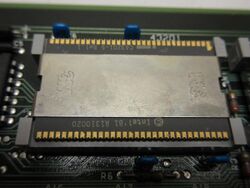 Intel C43201-5 chip (15597750510).jpg