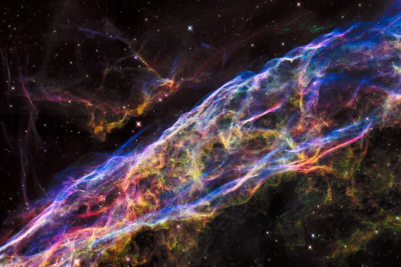 File:Revisiting the Veil Nebula.jpg