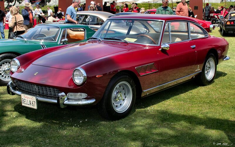 File:1967 Ferrari 330 GT 2+2 - red - fvl.jpg