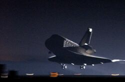 Columbia making its final landing after STS-109 mission.jpg