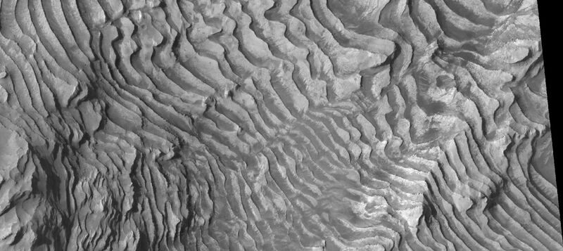 File:Layers in Danielson Crater, as seen by HiRISE under HiWish program 09.jpg