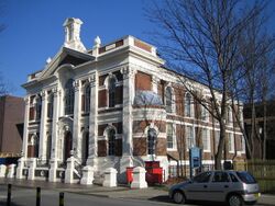 Liverpool, The Chatham Building, University of Liverpool - geograph.org.uk - 343645.jpg