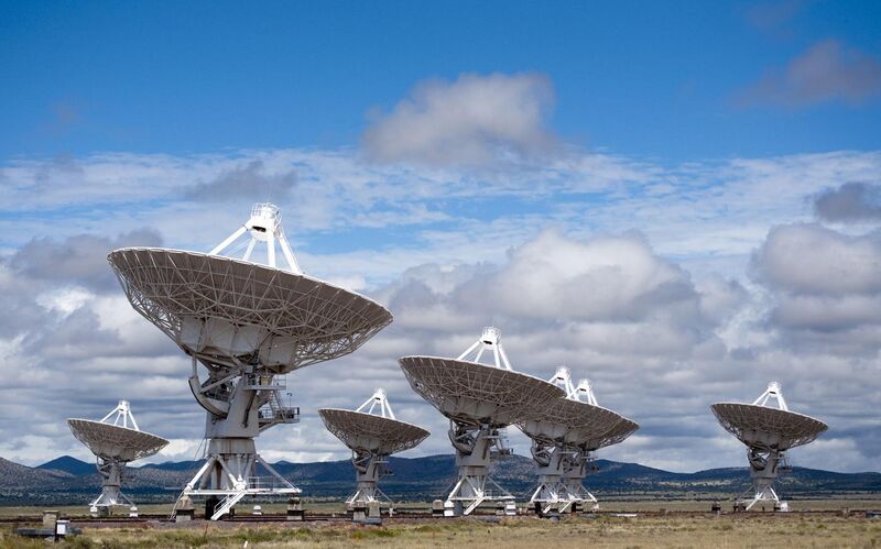 File:Very Large Array -- New Mexico, U.S.A. -- 2009-08.jpg