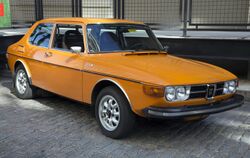 1974 Saab 99 EMS (US-spec), front right.jpg