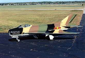 Mikoyan-Gurevich MiG-19S Farmer USAF.jpg