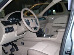 2006 Mercury Montego interior.JPG