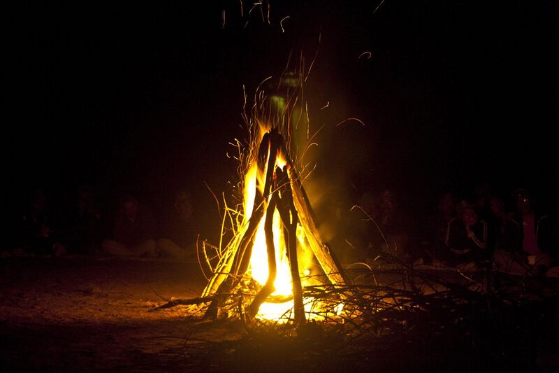 File:29RCCMAK - Campfire at base camp Susunia Hill.jpg