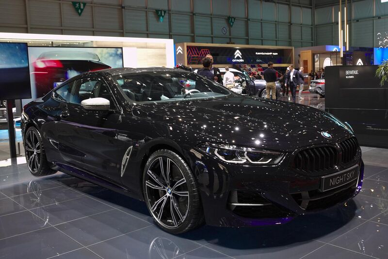 File:BMW 8er Coupe Night Sky Genf 2019 1Y7A5749.jpg