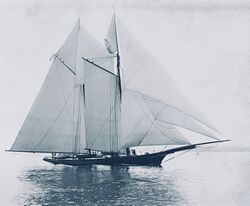 Phantom (yacht).jpg