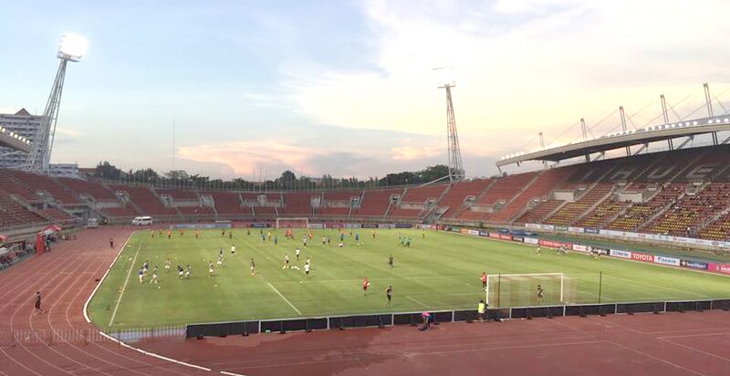 File:Thammasat Stadion.jpg