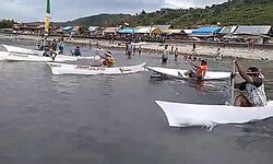 Lepa-lepa race Pambusuang.jpg