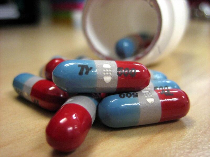File:Tylenol rapid release pills.jpg