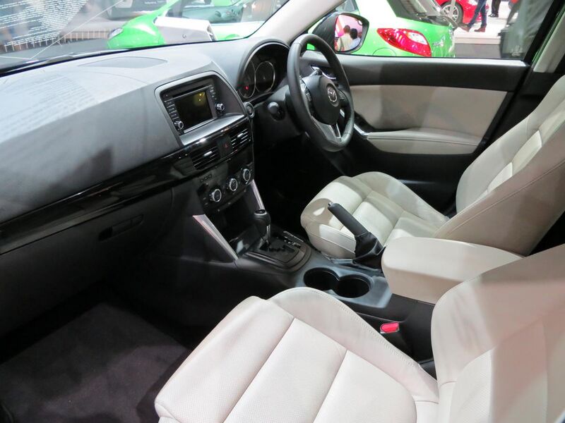 File:2012 Mazda CX-5 (KE) Grand Touring wagon (2012-10-26) 02.jpg