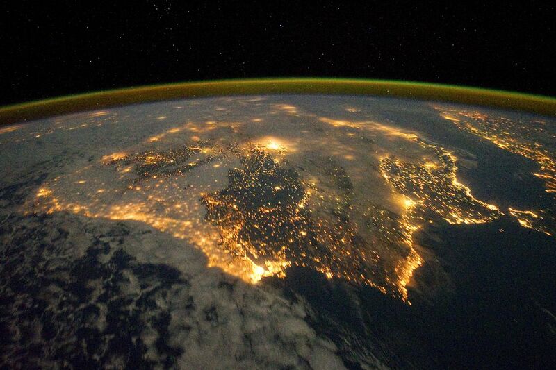 File:Iberian Peninsula at Night - NASA Earth Observatory.jpg
