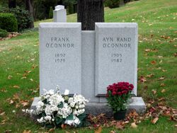Twin gravestone for Frank O'Connor and Ayn Rand O'Connor