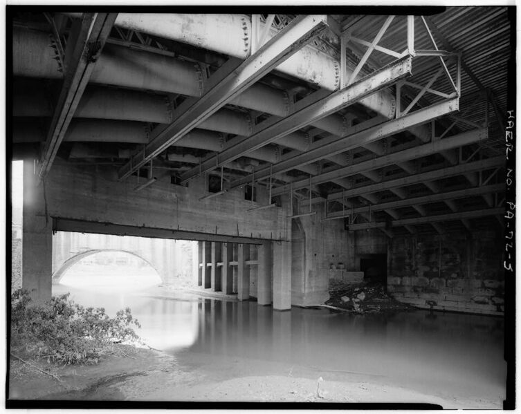 File:Dunlap creek bridge jet lowe 1983.jpg