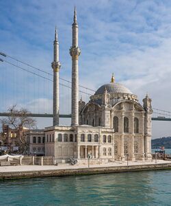 Istanbul asv2020-02 img61 Ortaköy Mosque.jpg