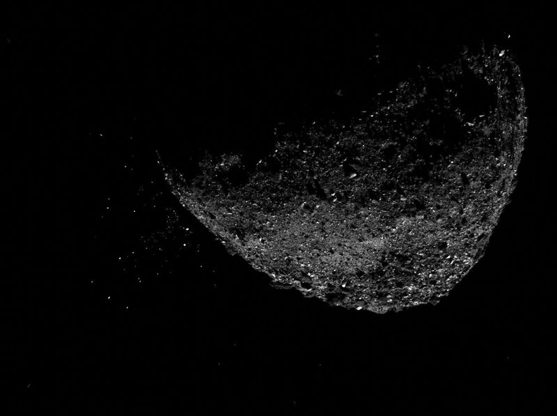 File:PIA23554-AsteroidBennu-EjectingParticles-20190106.jpg