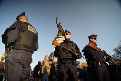 Police nationale en service en réponse aus Attentats à Paris, November 15, 2015.jpg