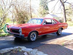 Pontiac GTO 1966.jpg