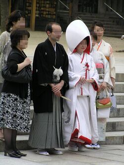 Wedding of shinto Minatogawa-jinja 湊川神社 5050526a.jpg