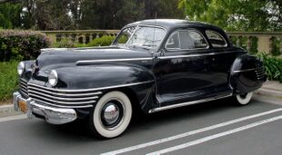 1942 Chrysler Windsor coupe C34 front left.jpg