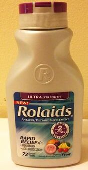The current trade dress and packaging for Rolaids since September 2013 under Chattem ownership.