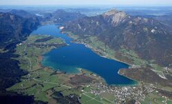 Aerial image of the Wolfgangsee (view from the southeast).jpg