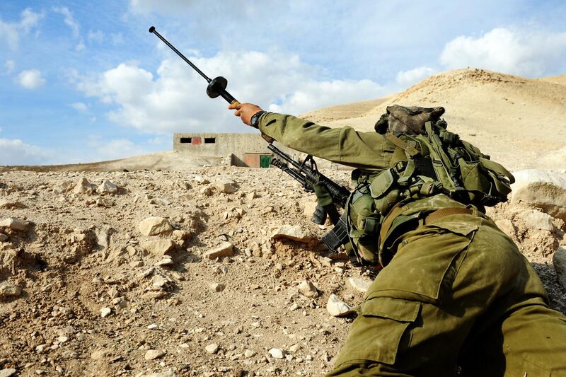 File:Flickr - Israel Defense Forces - Paratroopers Brigade Reconnaissance Batallion in Live-Fire Drill (3).jpg