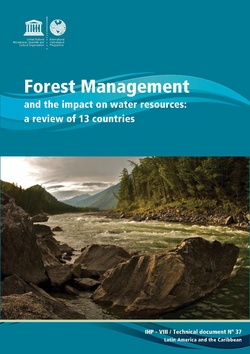 Forest Management and the impact on water resources a review of 13 countries.pdf