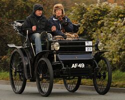 Peugeot 6HP Vis-à-vis 1898.JPG