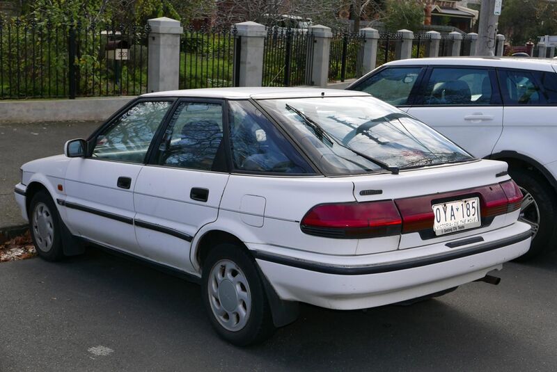 File:1993 Toyota Corolla (AE96) Ultima Seca liftback (2015-06-08) 02.jpg