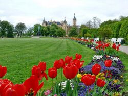 Frühling im Schlossgarten.jpg