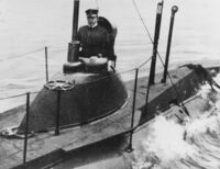 USS Plunger - NH 85735 - cropped.jpg