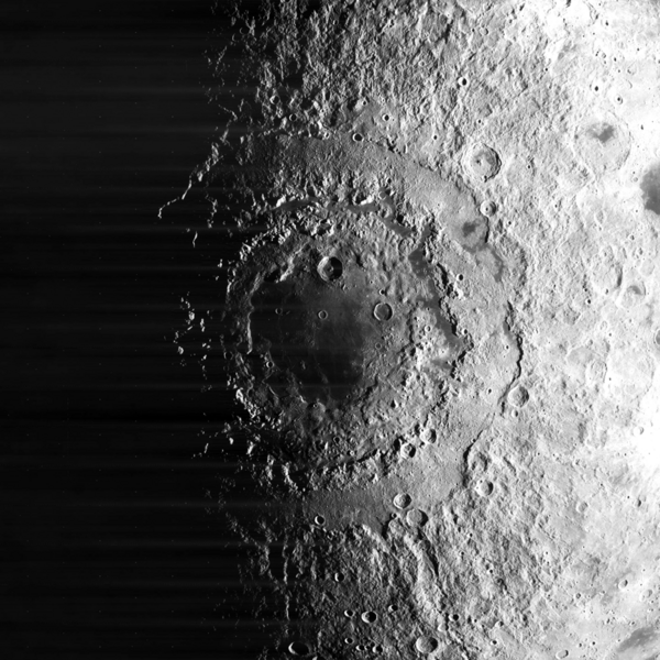 File:Mare Orientale (Lunar Orbiter 4).png