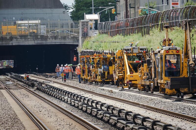 File:Metro-North Bronx track work continues (9515218549).jpg