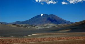 Volcan Incahuasi.jpg