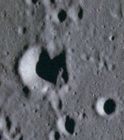 Aldrin crater AS11-37-5447.jpg