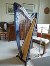 Harpe celtique moderne (Camac).jpg