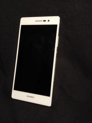 Huawei P7.jpg