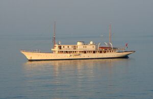 M/Y Madiz in 2007