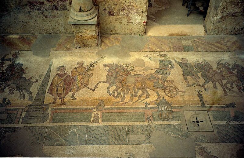 File:Mosaic in Villa Romana del Casale, by Jerzy Strzelecki, 13.jpg
