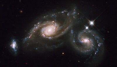 NGC 5679 Arp 274HST.jpg